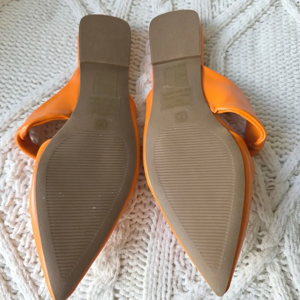 NEW Journee Women's Enniss Cutout Pointed Toe Mule‎ Flats Size 7 Orange VOLS
